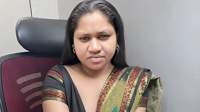 Snapshot of Sofiya_mirza chatting on 07/18/26, 07:34 Sofiya mirza online show from 07/18/26, 07:34