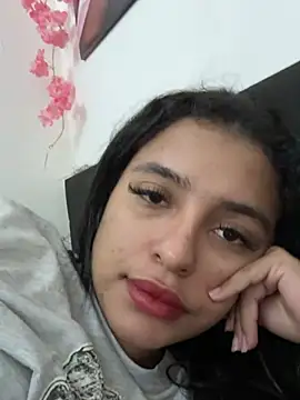 Snapshot of ana_maria11_ chatting on 07/19/26, 07:34 ana maria11 online show from 07/19/26, 07:34