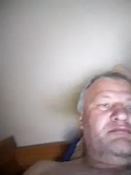 Snapshot of grasu78 chatting on 07/18/26, 03:16 grasu78 online show from 07/18/26, 03:16