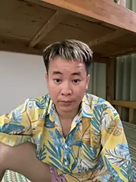 Snapshot of Mackie-1 chatting on 07/21/26, 08:16 Mackie-1 online show from 07/21/26, 08:16