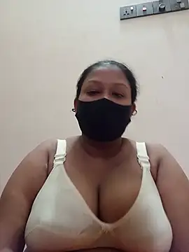 Snapshot of Parul_--akter chatting on 07/20/26, 11:23 Parul --akter online show from 07/20/26, 11:23