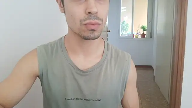 Snapshot of pablito23cm chatting on 07/19/26, 03:27 pablito23cm online show from 07/19/26, 03:27