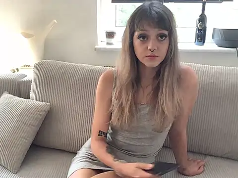 LaraaMaxx online show from 07/25/26, 04:59