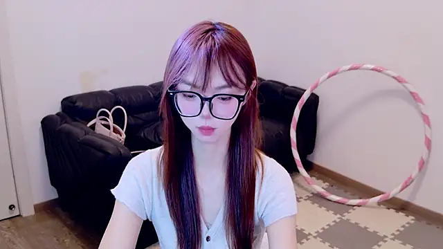 classy-01 online show from 08/06/26, 08:49