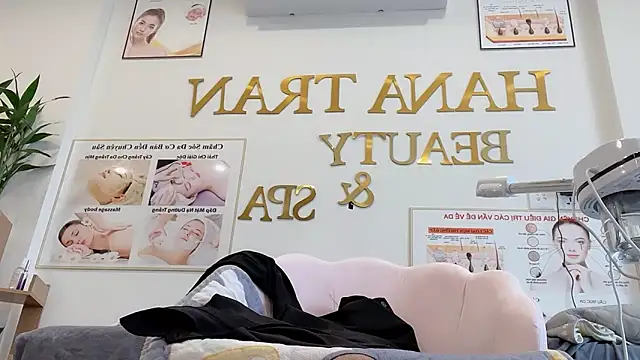 Katy Bae online show from 10/17/25, 04:37