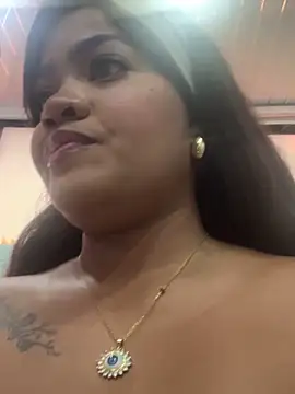 riri brunnete online show from 02/24/25, 06:47