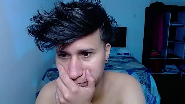 camiFOX 69 online show from 07/23/26, 03:15
