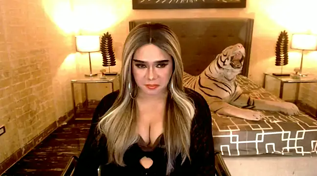 BigCumHuntersxx online show from 01/22/25, 08:28