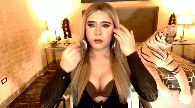 BigCumHuntersxx online show from 02/06/25, 07:35