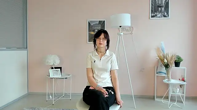 MelaniSebastiano online show from 07/24/26, 06:44