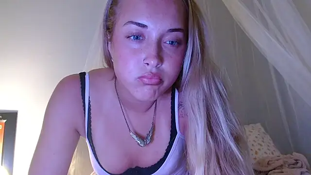 rozzygrace online show from 07/24/26, 02:42