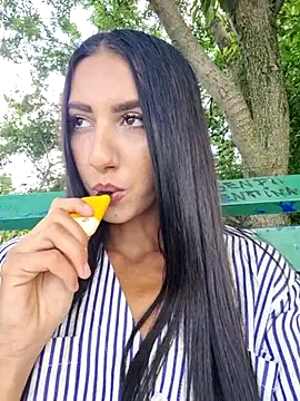 Andreea C online show from 07/25/26, 11:52