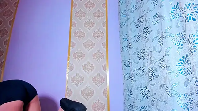 jessierocketx online show from 01/01/25, 07:21