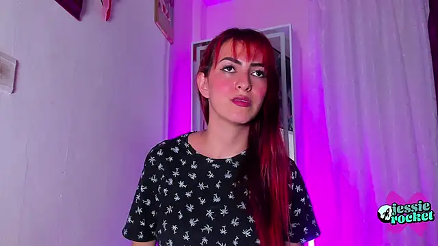 jessierocketx online show from 12/01/25, 11:54