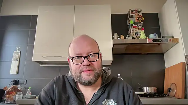 theitalianbear online show from 12/19/24, 11:18