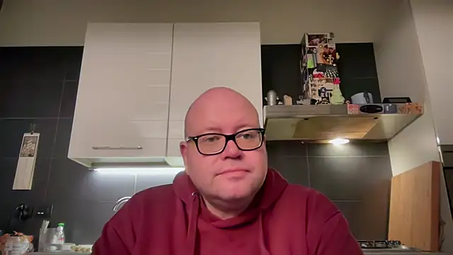 theitalianbear online show from 12/20/24, 03:53