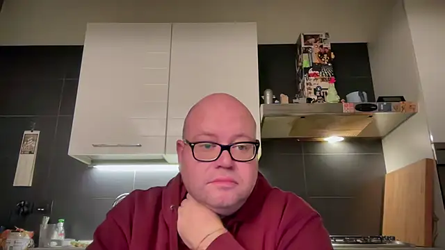 theitalianbear online show from 12/20/24, 06:56