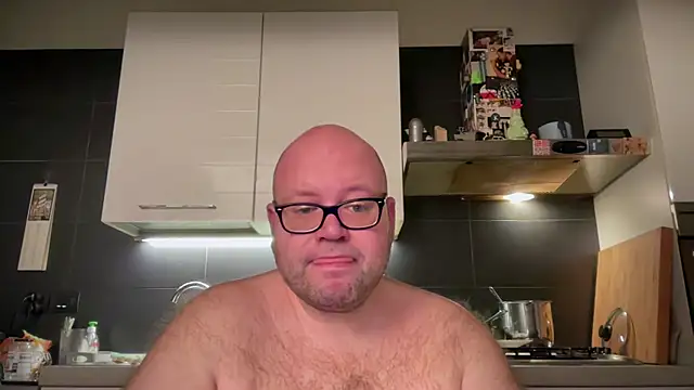 theitalianbear online show from 12/23/24, 03:40