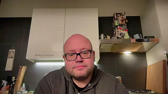 theitalianbear online show from 12/27/24, 04:32