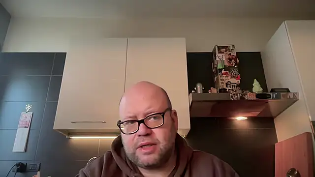 theitalianbear online show from 02/27/26, 06:46