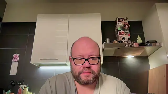 theitalianbear online show from 04/20/26, 02:36