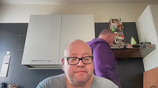 theitalianbear online show from 04/26/26, 07:50