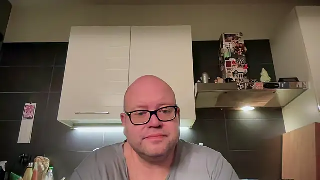 theitalianbear online show from 04/27/26, 01:25