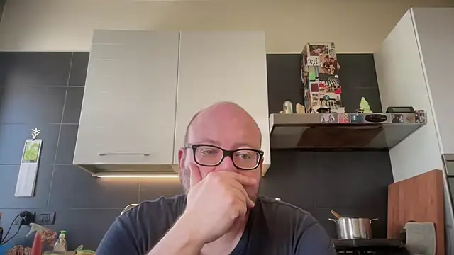 theitalianbear online show from 05/09/26, 09:25