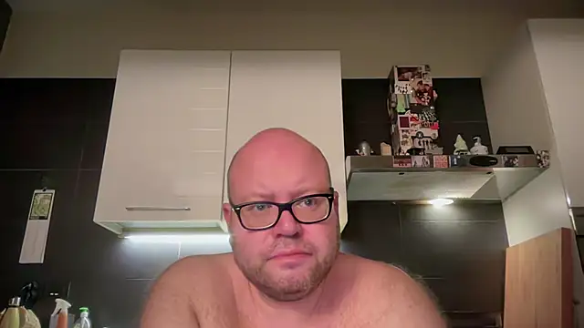 theitalianbear online show from 05/28/26, 02:09