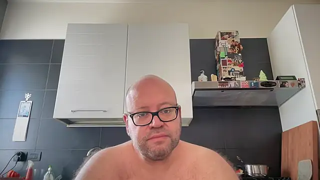 theitalianbear online show from 07/24/26, 08:23