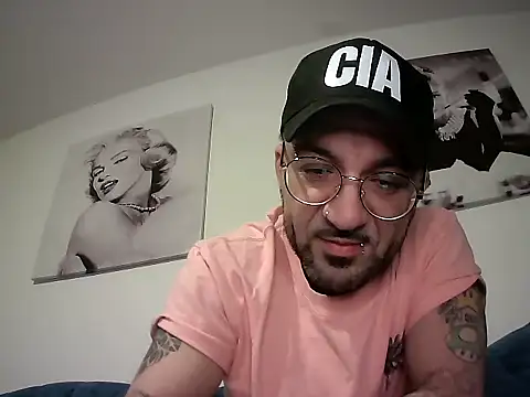 MagicStickBoy online show from 04/10/26, 11:53