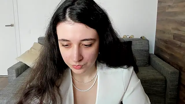 Lisa witty online show from 07/25/26, 11:08