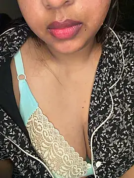 SpiceXSiren online show from 07/25/26, 06:49