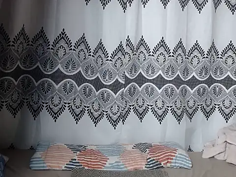  PetiteHun online show from 07/26/26, 05:31