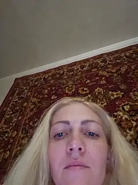 Kiska Dreis online show from 08/06/26, 08:11