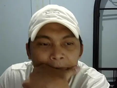 Pitou28 online show from 07/27/26, 05:42