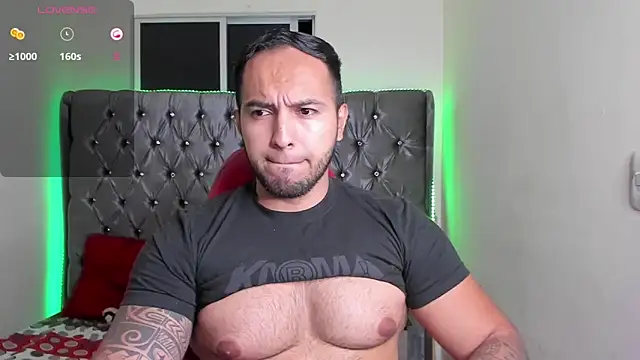 mrloganfuck1 online show from 06/01/26, 06:15