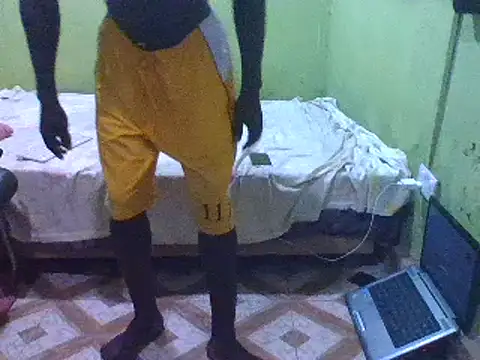 Snapshot of blakkvirus chatting on 12/17/24, 06:02 blakkvirus online show from 12/17/24, 06:02