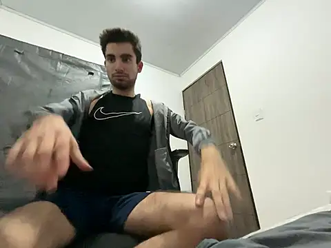 plastiquebaby online show from 08/09/26, 01:07