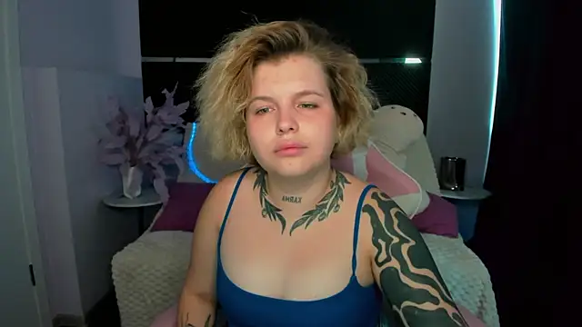 Eva Starfire  online show from 08/02/26, 03:38
