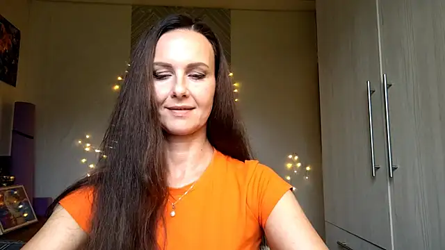 VictoriaBennettt online show from 08/02/26, 06:12