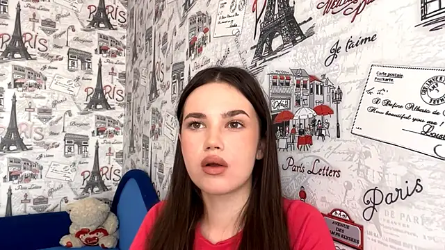 AngeliaCagnon online show from 08/03/26, 07:51
