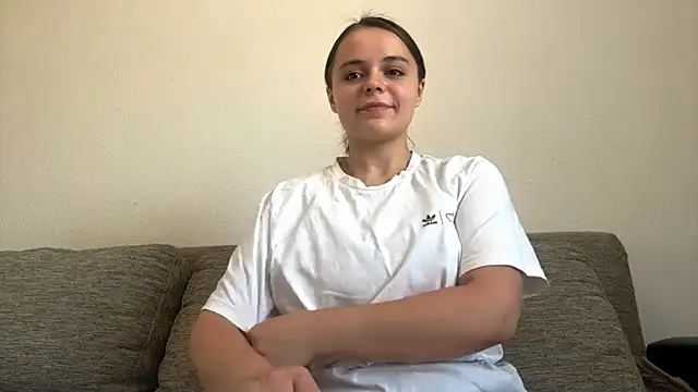 LorileeKaliszewski online show from 08/03/26, 07:51