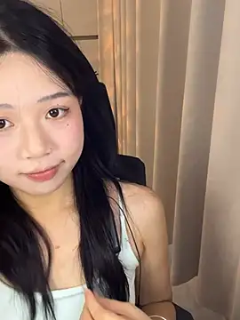 Sweet    online show from 08/03/26, 01:49