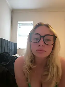 Larnsweet x online show from 08/04/26, 05:37