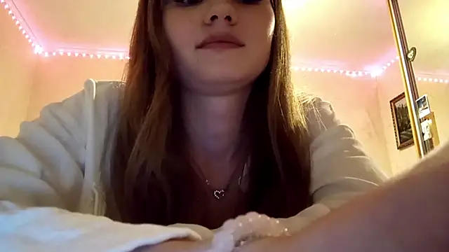 LiziArms online show from 08/04/26, 05:26