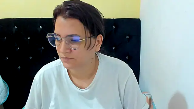 Snapshot of MARILYN_GARCIA chatting on 12/30/24, 03:13 MARILYN GARCIA online show from 12/30/24, 03:13