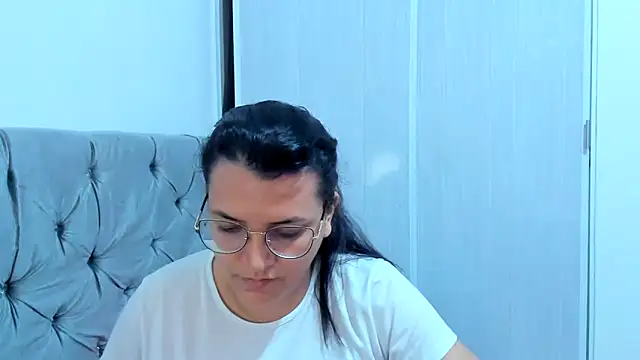 Snapshot of MARILYN_GARCIA chatting on 01/16/25, 02:30 MARILYN GARCIA online show from 01/16/25, 02:30