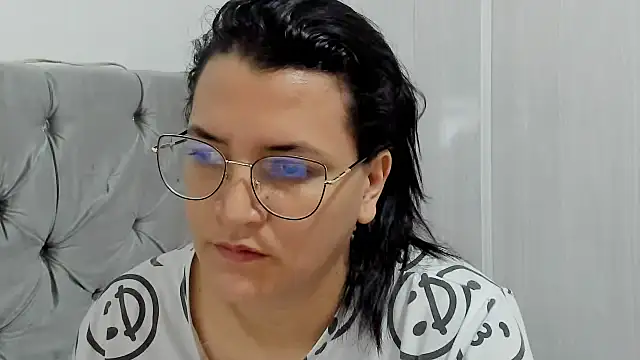 Snapshot of MARILYN_GARCIA chatting on 01/27/25, 03:39 MARILYN GARCIA online show from 01/27/25, 03:39