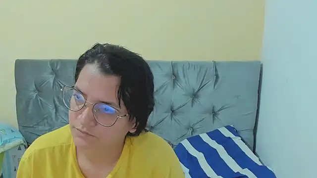 Snapshot of MARILYN_GARCIA chatting on 01/29/25, 10:43 MARILYN GARCIA online show from 01/29/25, 10:43